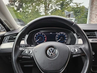 Volkswagen Passat – thumbnail 24
