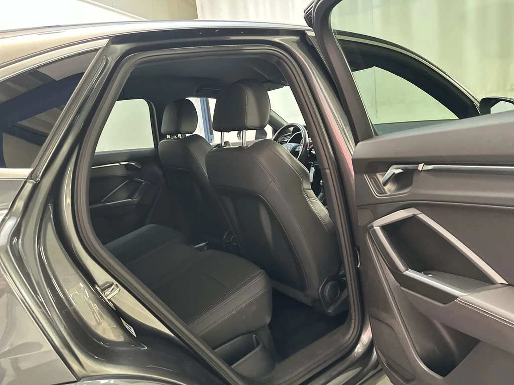 Audi Q3 – foto 18