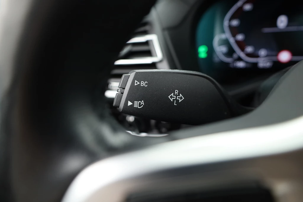 BMW iX3 – foto 13