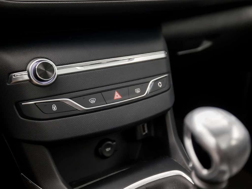 Peugeot 308 – foto 11
