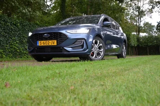 Ford Focus – thumbnail 2