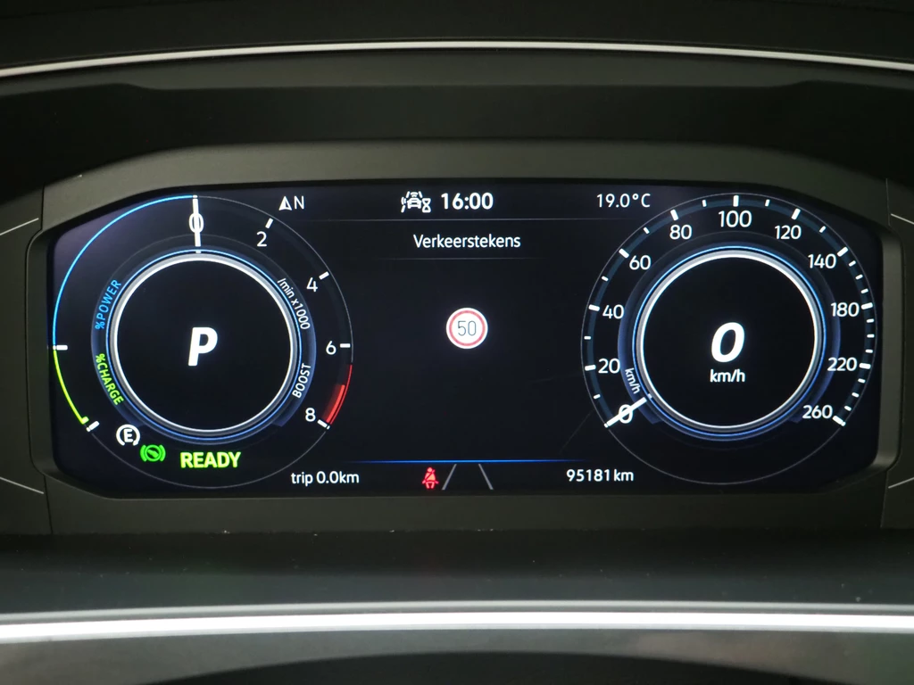 Volkswagen Tiguan – foto 24