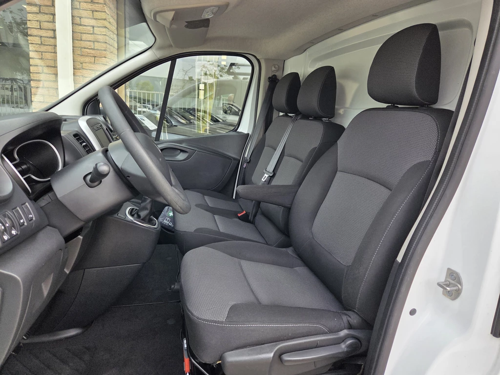 Renault Trafic – foto 16