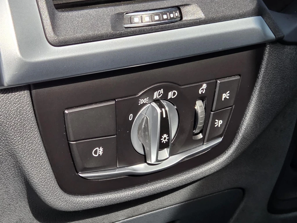 BMW iX3 – foto 32