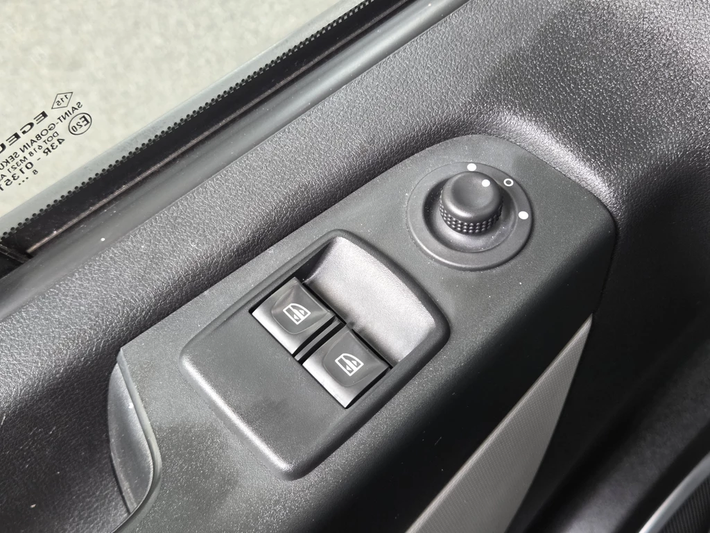 Renault Trafic – foto 19