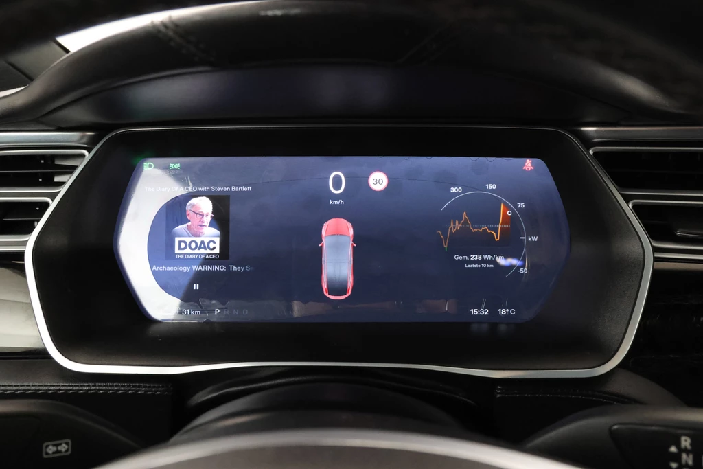 Tesla Model X – foto 22