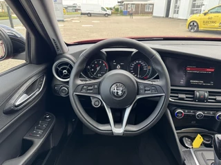 Alfa Romeo Giulia – thumbnail 14