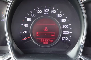 Kia cee'd – thumbnail 17