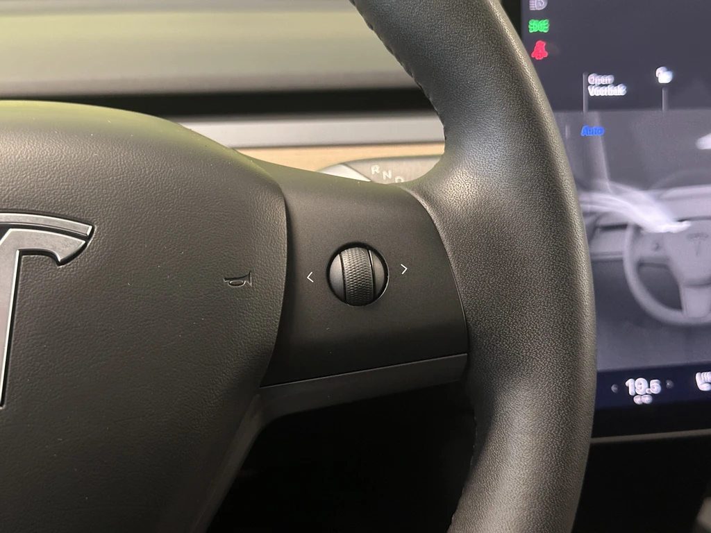 Tesla Model 3 – foto 13