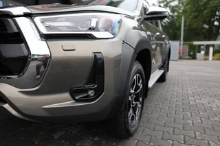 Toyota Hilux – thumbnail 2