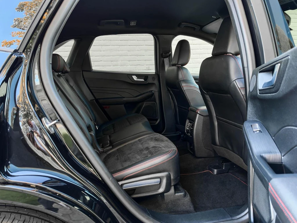 Ford Kuga – foto 28