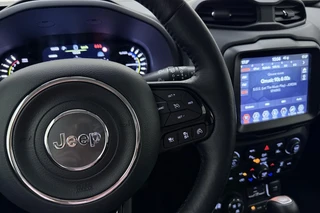Jeep Renegade – thumbnail 20