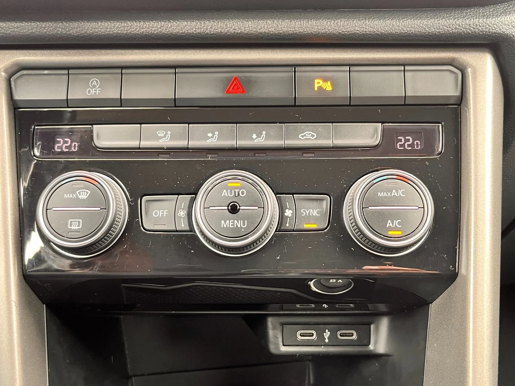 Volkswagen T-Roc – foto 32