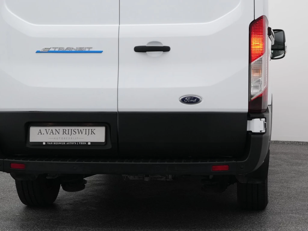 Ford E-Transit – foto 10