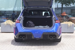 BMW M5 – thumbnail 17