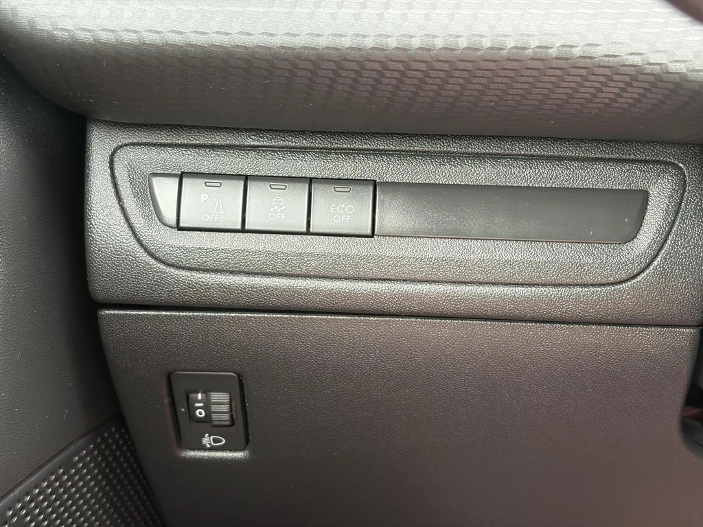 Peugeot 208 – foto 29