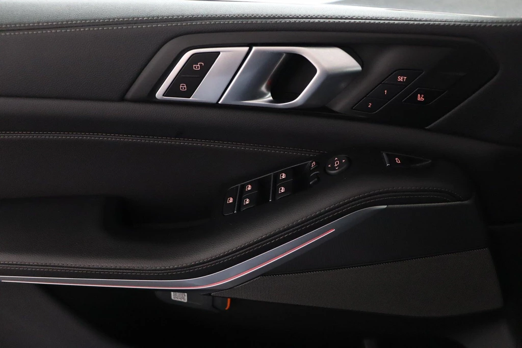 BMW X5 – foto 25