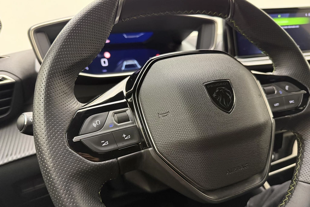 Peugeot 208 – foto 17