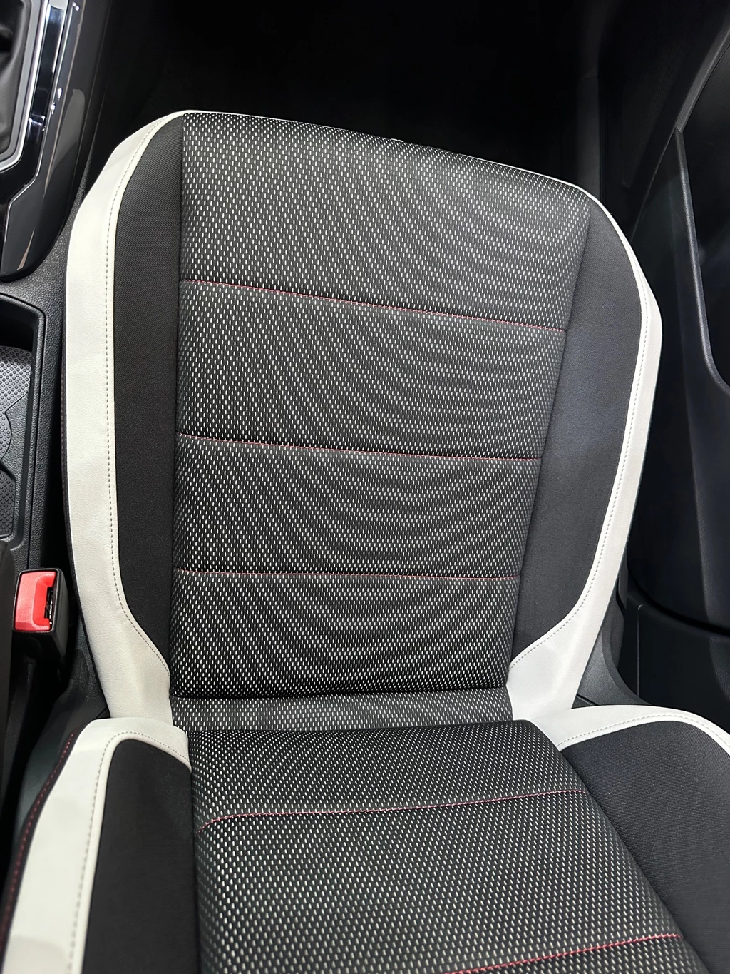 Volkswagen T-Roc – foto 27