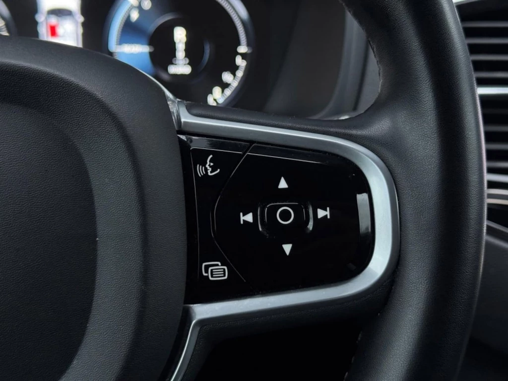 Volvo XC90 – foto 17