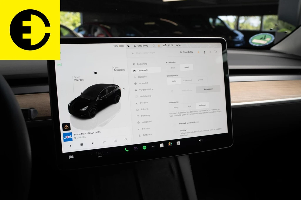Tesla Model Y – foto 32