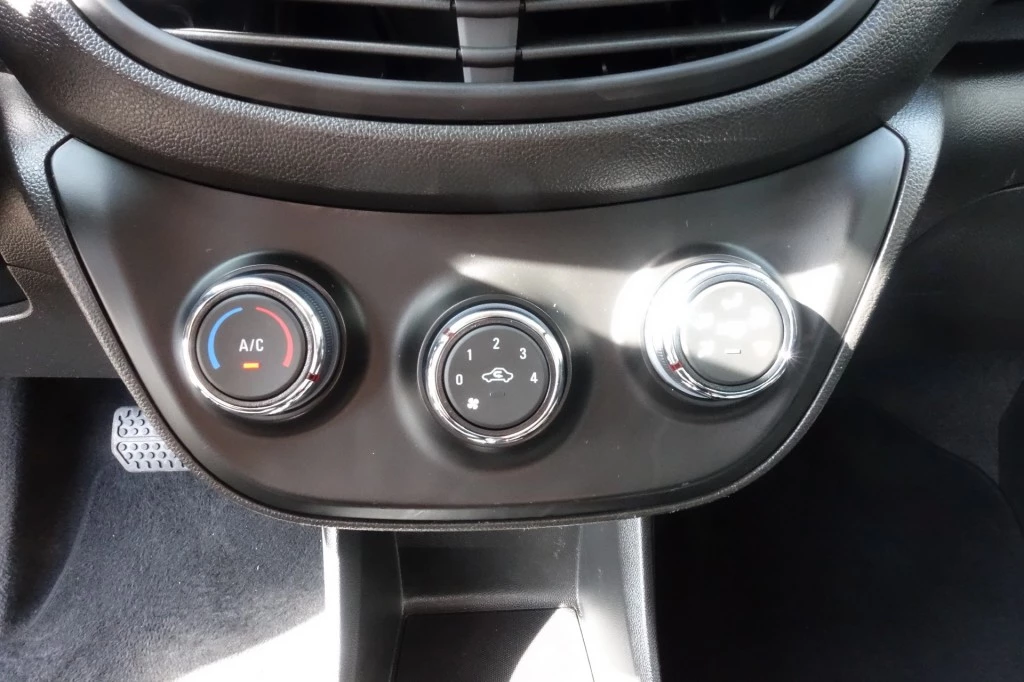 Opel KARL – foto 21
