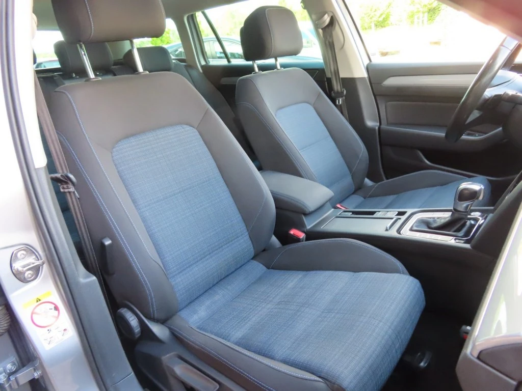 Volkswagen Passat – foto 40