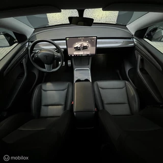 Tesla Model Y – thumbnail 11