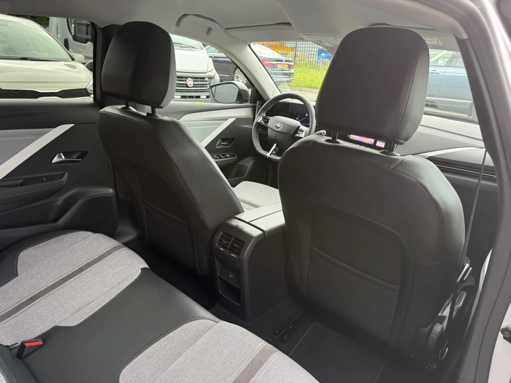 Opel Astra – foto 31