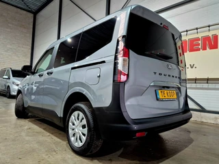 Ford Tourneo Courier – thumbnail 6