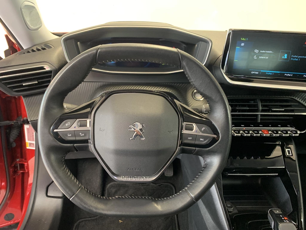Peugeot e-2008 – foto 15