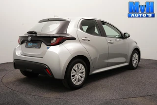 Toyota Yaris – thumbnail 9