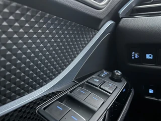 Toyota C-HR – thumbnail 26