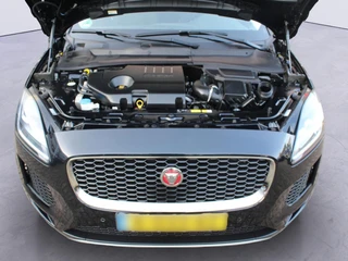Jaguar E-PACE – thumbnail 35