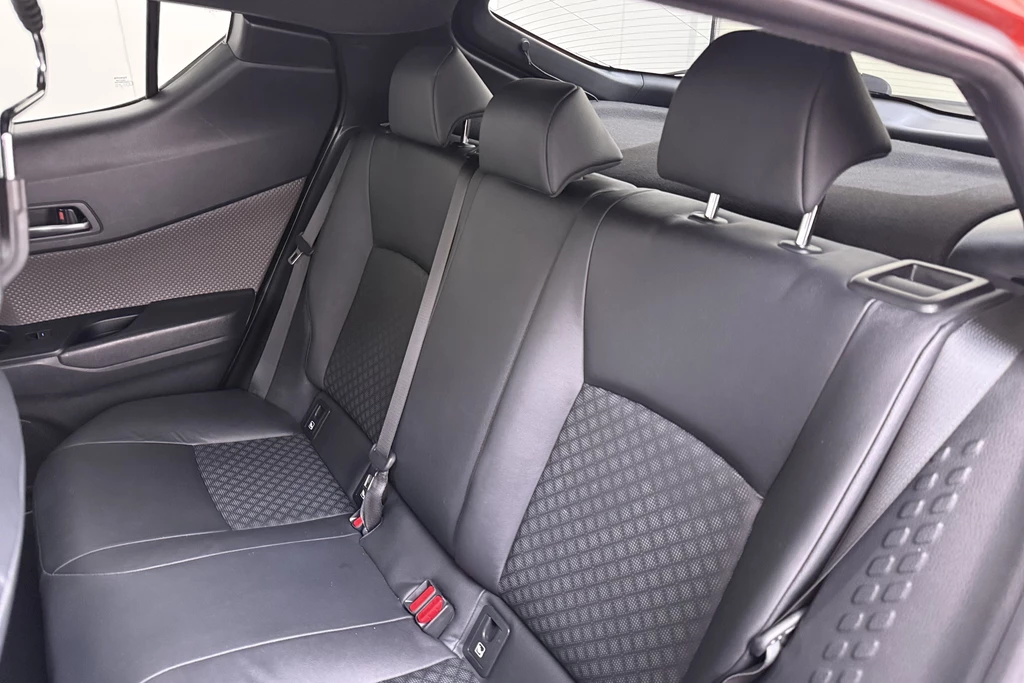 Toyota C-HR – foto 14