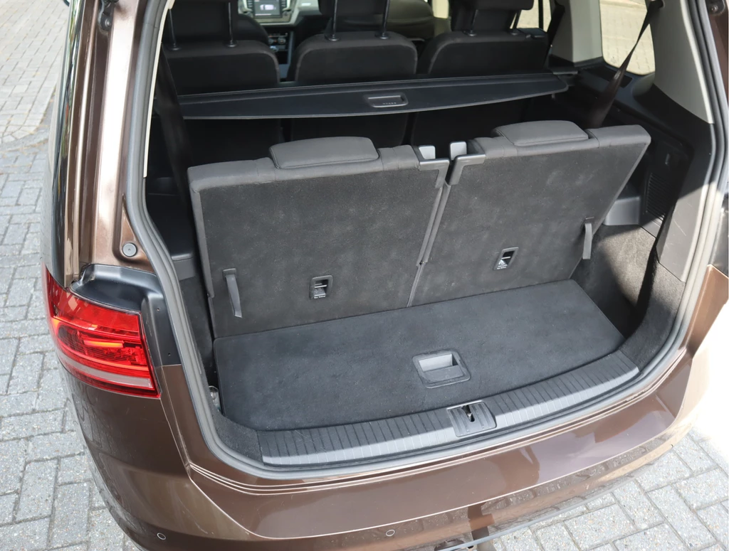 Volkswagen Touran – foto 9