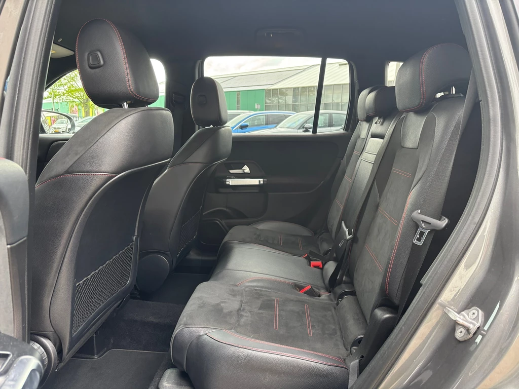 Mercedes-Benz GLB – foto 9