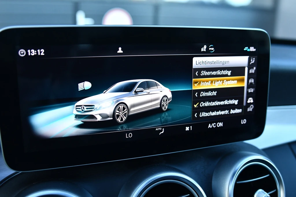 Mercedes-Benz C-Klasse – foto 32
