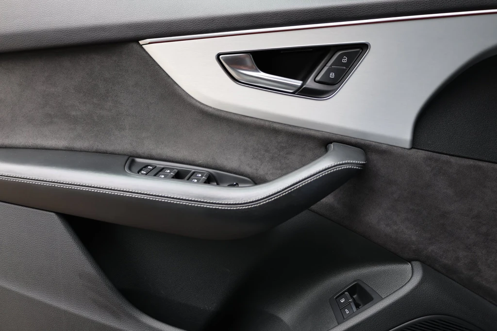 Audi Q7 – foto 16