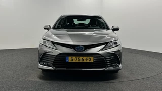 Toyota Camry – thumbnail 8