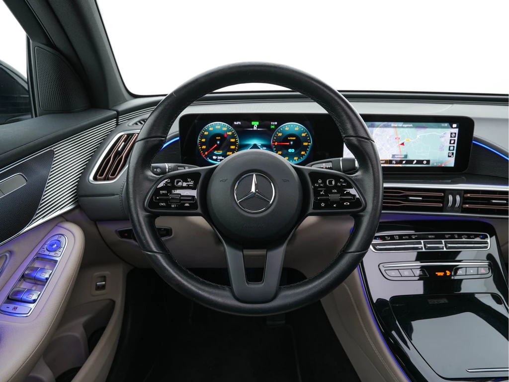 Mercedes-Benz EQC – foto 18