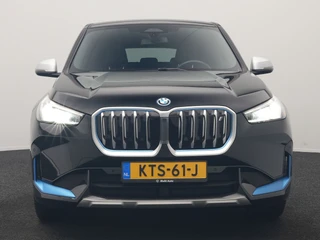 BMW iX1 – thumbnail 10