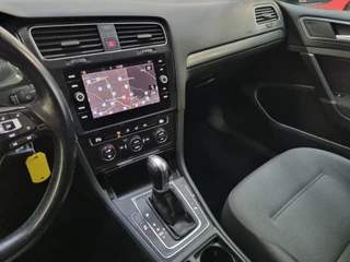 Volkswagen Golf – thumbnail 29