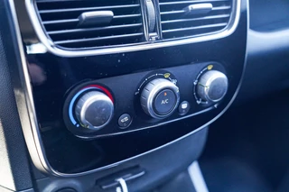 Renault Clio – thumbnail 18