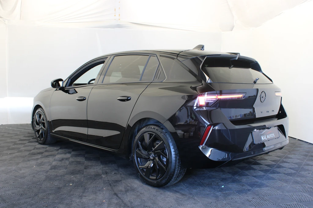 Opel Astra – foto 2