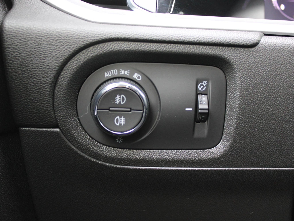 Opel Grandland – foto 23