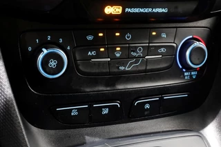 Ford Transit Connect – thumbnail 17