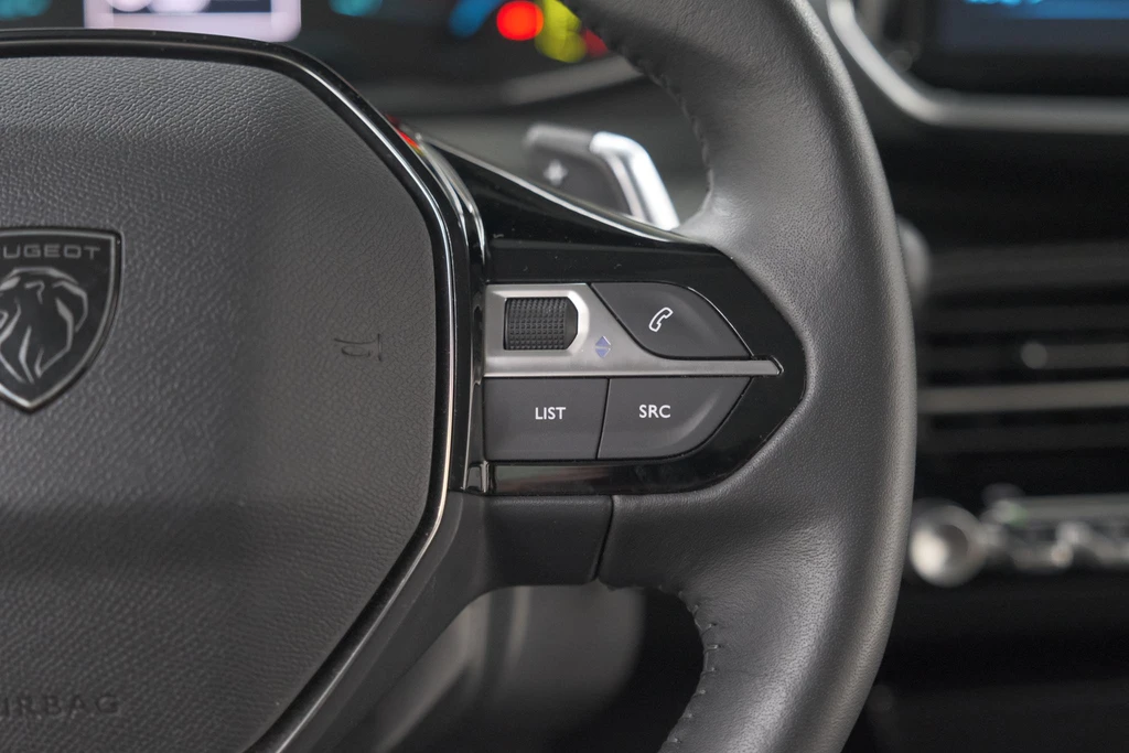 Peugeot 208 – foto 37