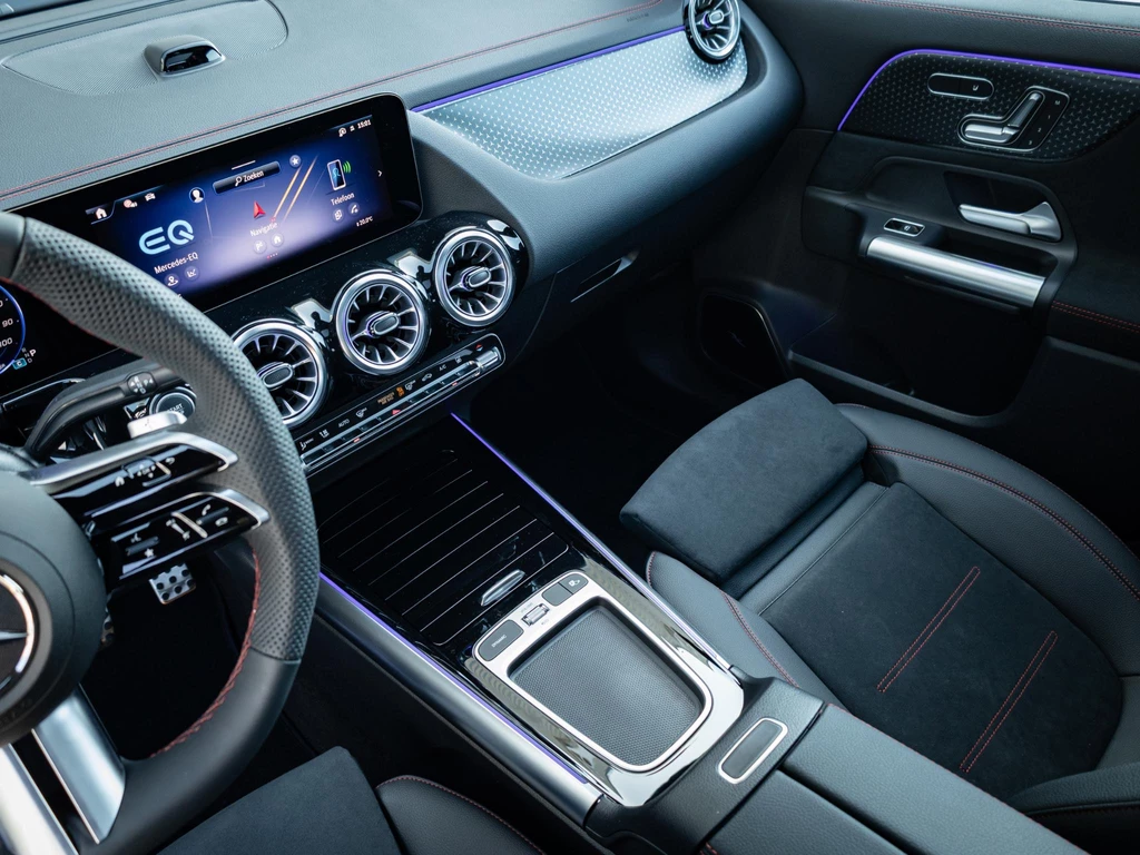Mercedes-Benz EQA – foto 19