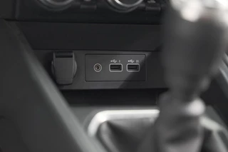 Renault Clio – thumbnail 55